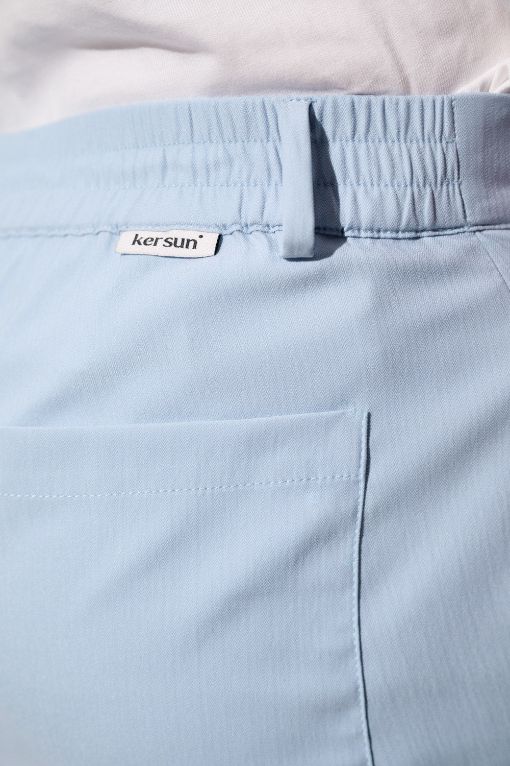 Pantalon anti-UV - Faro en bleu clair, léger et respirant, idéal pour la protection solaire quotidienne. Marque Ker Sun.