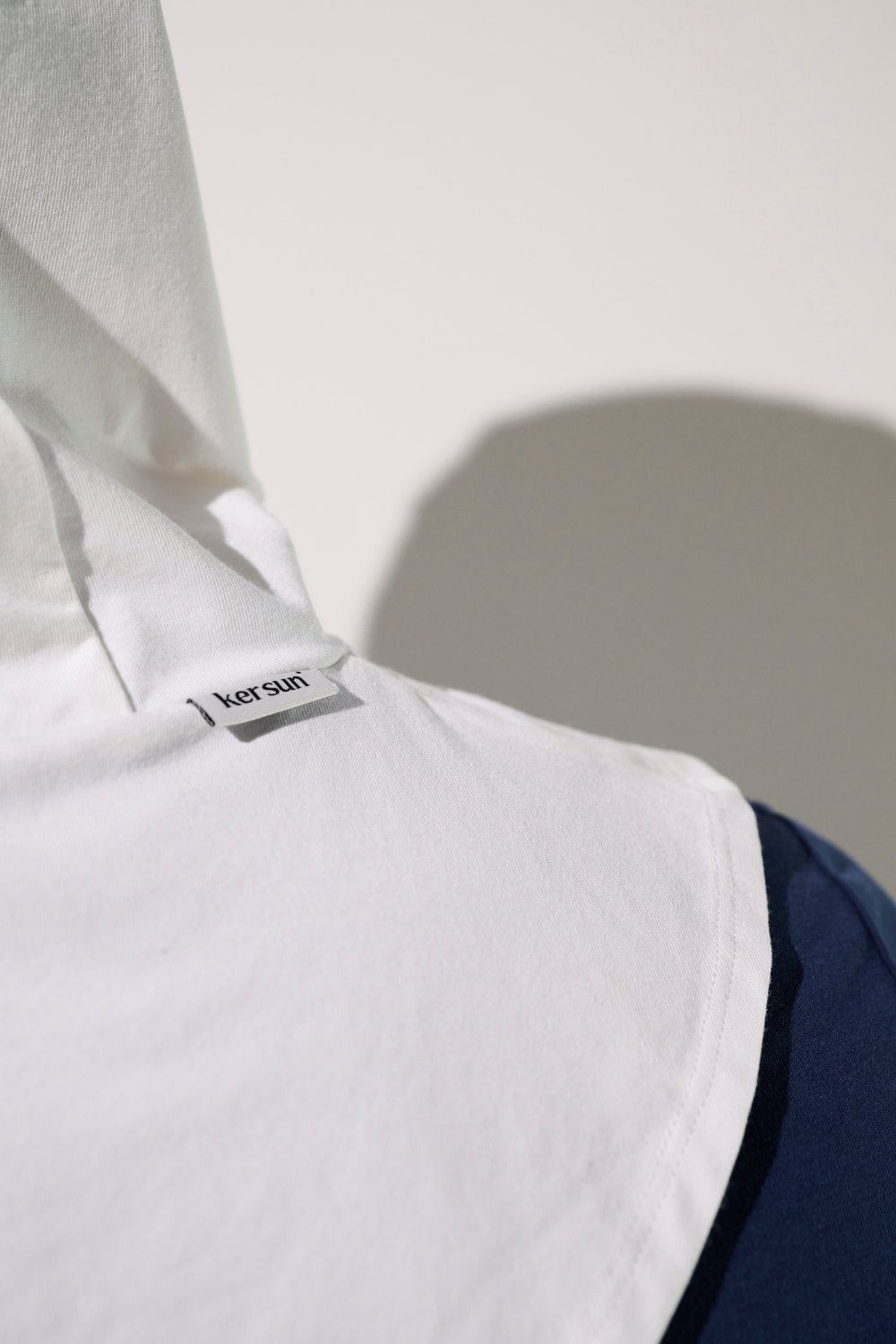 Capuche anti-UV - Mojave de Ker Sun, tissu léger, protection solaire, idéale pour homme.