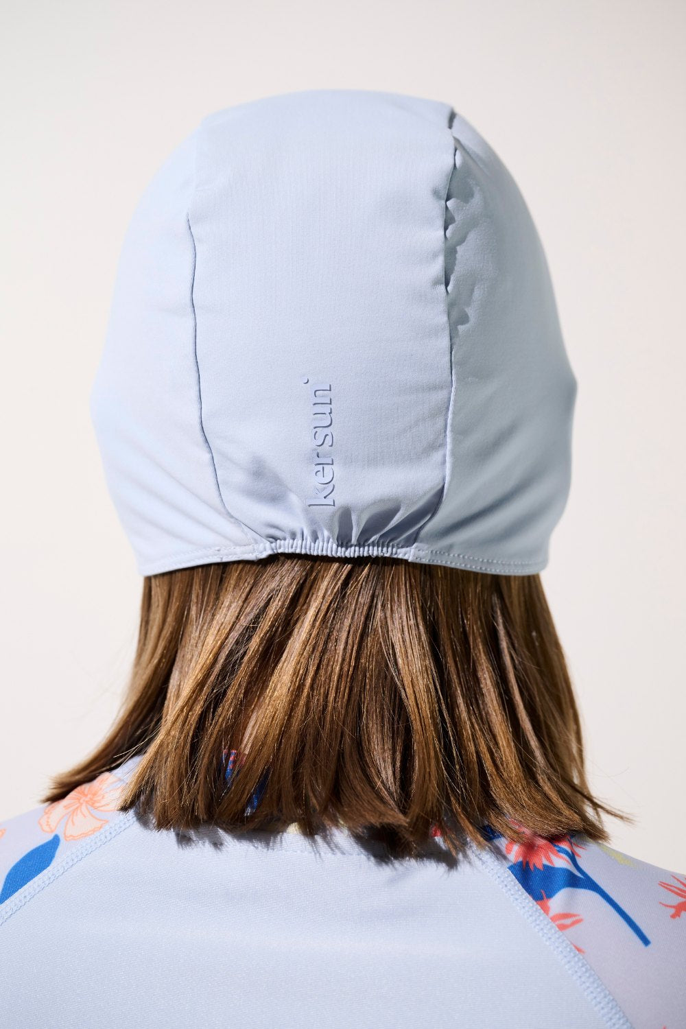 Bonnet de bain anti-UV - Pacific léger pour femme, protège efficacement du soleil avec UPF 50+.