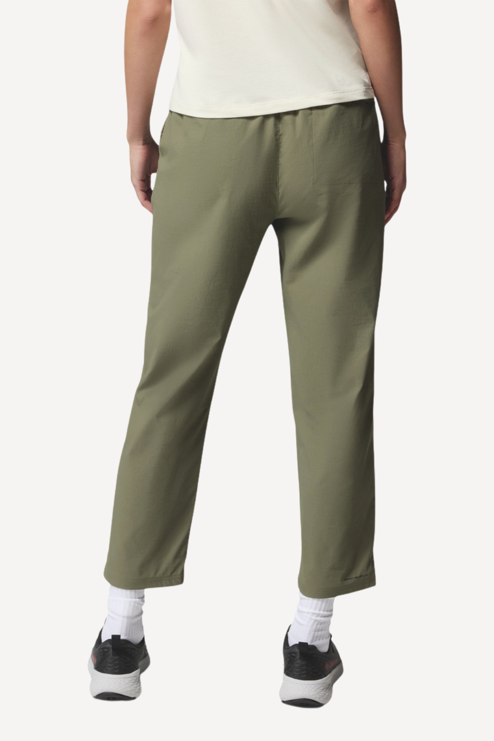 Pantalon anti-UV vert olive pour femme, léger et confortable, conçu pour une protection solaire quotidienne UPF50+.