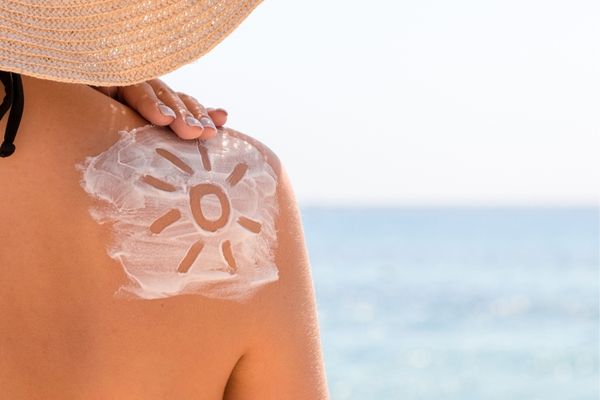 Comment bien choisir sa crème solaire ?