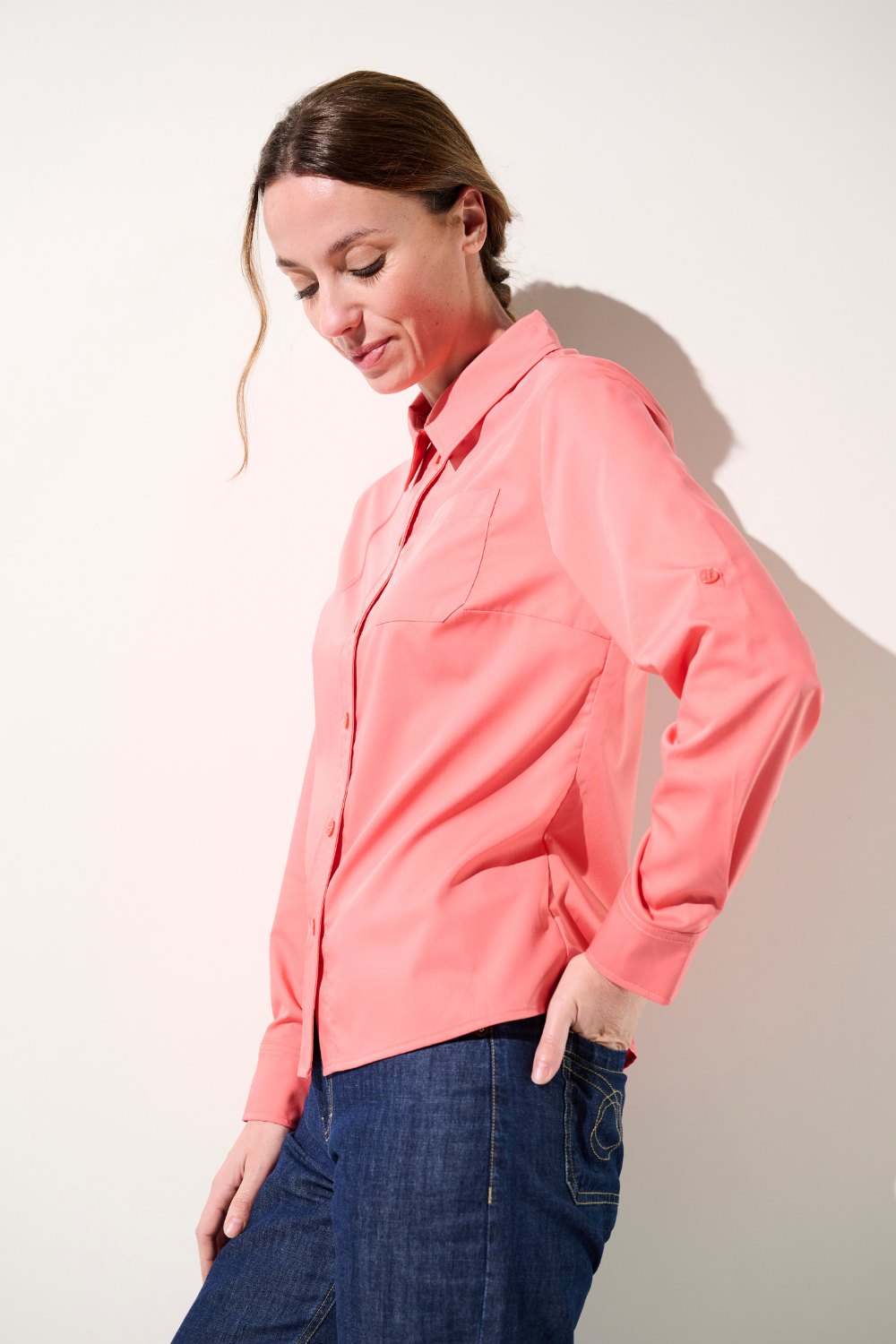 Chemise anti-UV - Antibes rose pour femme, manches longues, UPF 50+, idéale pour une protection solaire élégante.