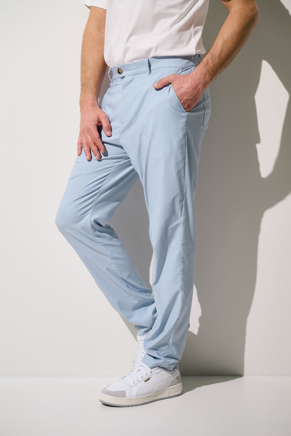 Pantalon anti-UV - Faro bleu clair pour homme, léger et UPF 50+, idéal pour activités ensoleillées.