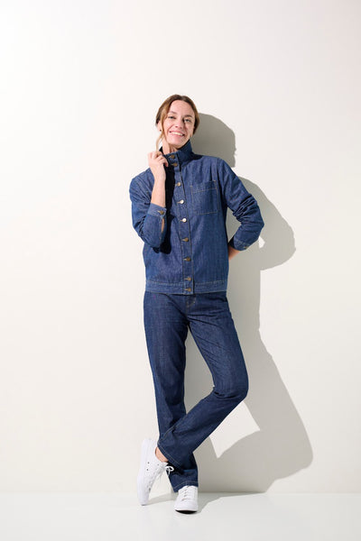 Veste anti-UV Saint-Malo en jean pour femme, légère et chic, offrant une protection solaire UPF 50+.