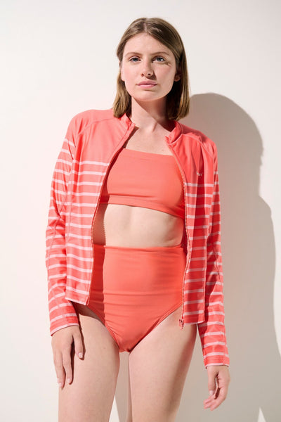 Veste de bain anti-UV - Moorea rayée rose pour femme, manches longues, parfaite pour les activités aquatiques et la protection solaire.