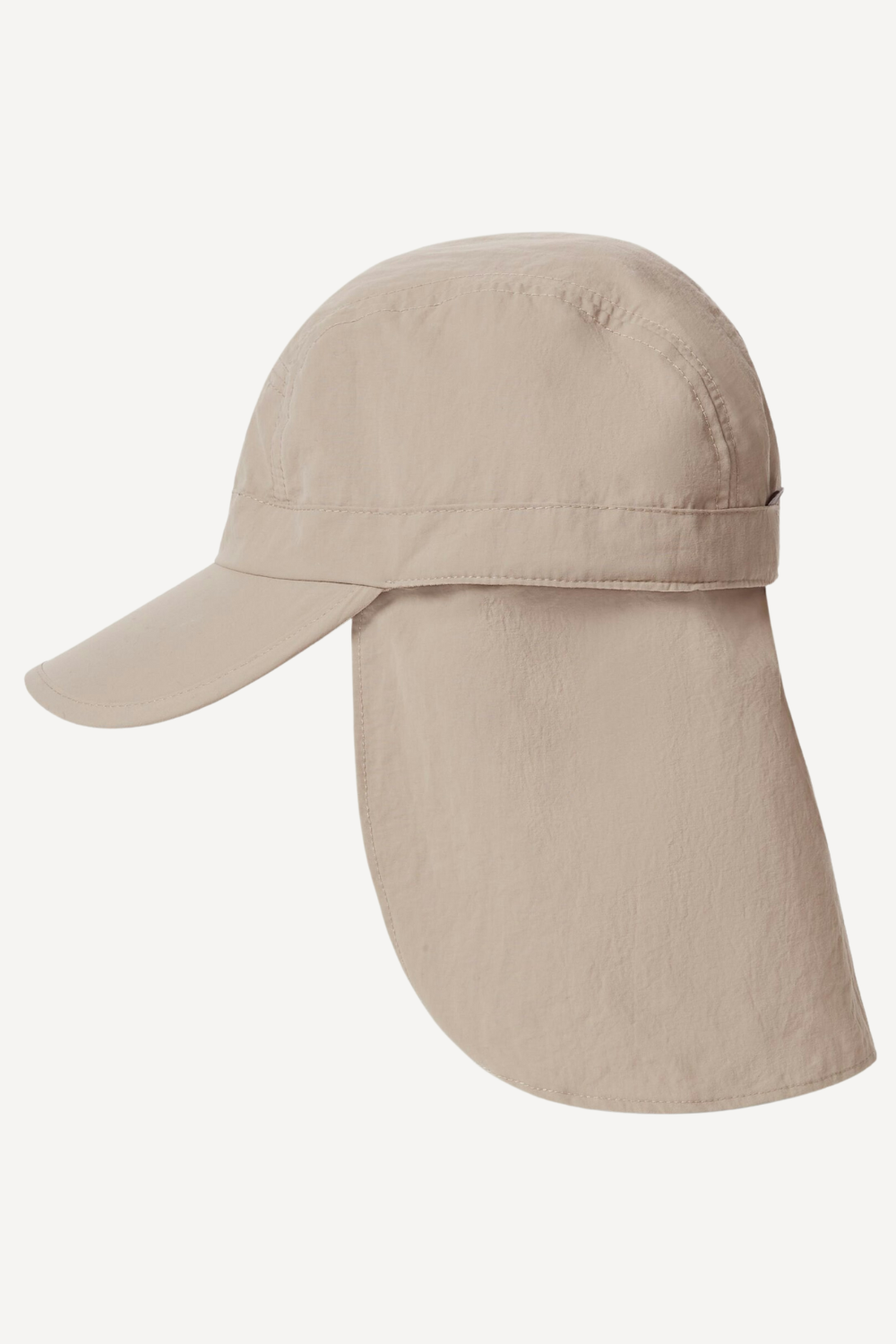 Casquette anti-UV beige UPF 50+ avec protection solaire amovible, idéale pour les activités de plein air.