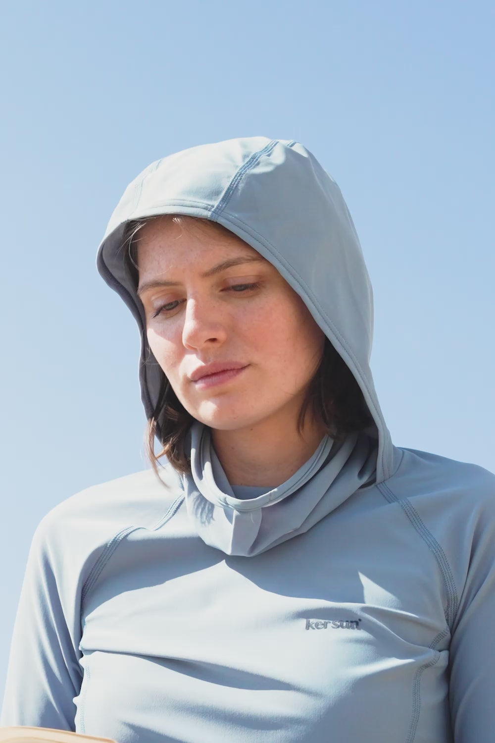 Carica il video: Chapeaux et Vêtements anti-UV Ker Sun pour Femme et Homme