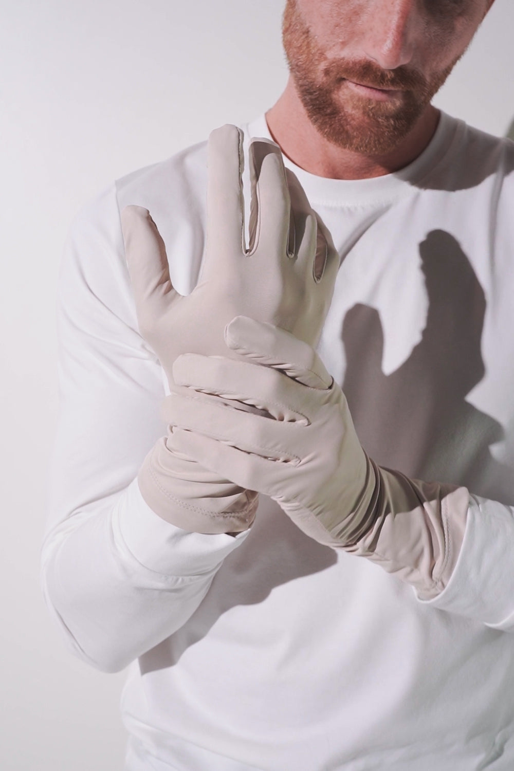 Gants anti-UV - Mojave beiges, pour homme, offrant protection solaire UPF 50+ et confort pour une utilisation quotidienne.